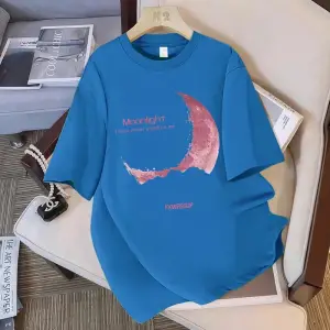 Urban Pop Graphic Kadın Tişört KoleksiyonuKod 5146