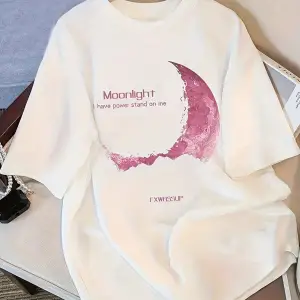 Urban Pop Graphic Kadın Tişört KoleksiyonuKod 5146