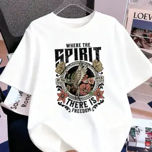 Urban Pop Graphic Kadın Tişört KoleksiyonuKod 5151