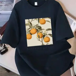 Urban Pop Graphic Kadın Tişört KoleksiyonuKod 5153