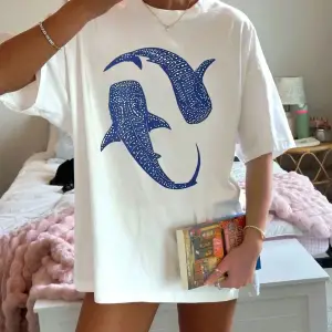 Urban Pop Graphic Kadın Tişört KoleksiyonuKod 5156