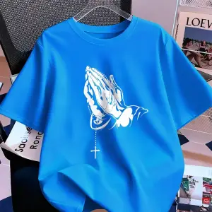 Urban Pop Graphic Kadın Tişört KoleksiyonuKod 5158