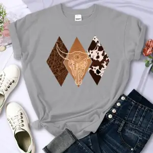 Urban Pop Graphic Kadın Tişört KoleksiyonuKod 5158