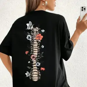 Urban Pop Graphic Kadın Tişört KoleksiyonuKod 5172