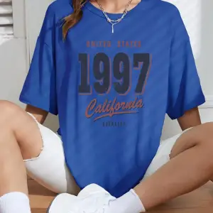 Urban Pop Graphic Kadın Tişört KoleksiyonuKod 5174