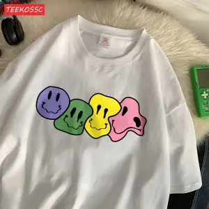 Urban Pop Graphic Kadın Tişört KoleksiyonuKod 5175