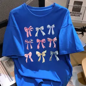 Urban Pop Graphic Kadın Tişört KoleksiyonuKod 5179