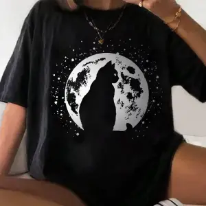 Urban Pop Graphic Kadın Tişört KoleksiyonuKod 5180