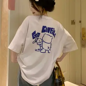 Urban Pop Graphic Kadın Tişört KoleksiyonuKod 5183