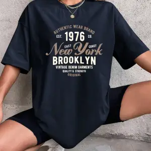 Urban Pop Graphic Kadın Tişört KoleksiyonuKod 5189