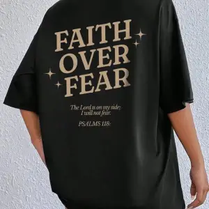 Urban Pop Graphic Kadın Tişört KoleksiyonuKod 5196