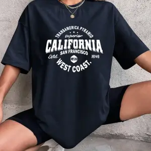 Urban Pop Graphic Kadın Tişört KoleksiyonuKod 5199