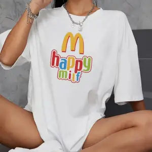 Urban Pop Graphic Kadın Tişört KoleksiyonuKod 5207