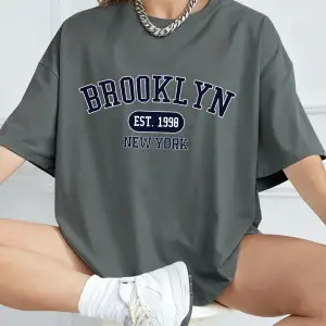 Urban Pop Graphic Kadın Tişört KoleksiyonuKod 5218