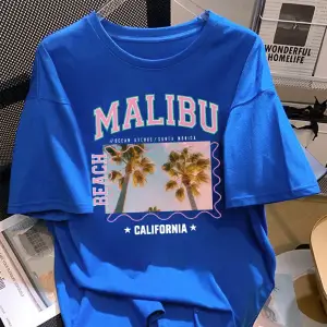 Urban Pop Graphic Kadın Tişört KoleksiyonuKod 5219