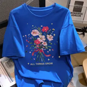 Urban Pop Graphic Kadın Tişört KoleksiyonuKod 5227