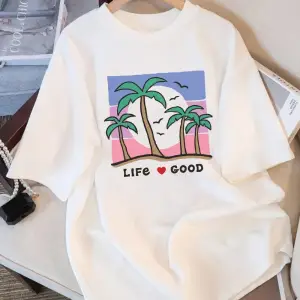 Urban Pop Graphic Kadın Tişört KoleksiyonuKod 5247