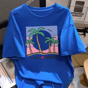 Urban Pop Graphic Kadın Tişört KoleksiyonuKod 5247