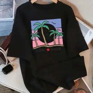 Urban Pop Graphic Kadın Tişört KoleksiyonuKod 5247