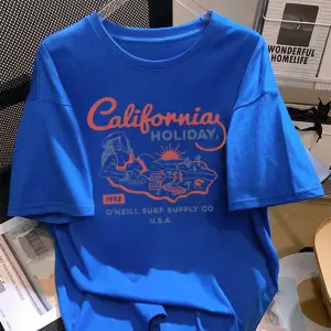 Urban Pop Graphic Kadın Tişört KoleksiyonuKod 5248