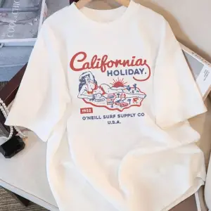 Urban Pop Graphic Kadın Tişört KoleksiyonuKod 5248