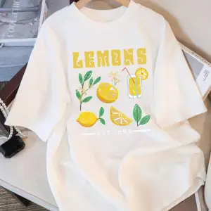 Urban Pop Graphic Kadın Tişört KoleksiyonuKod 5252