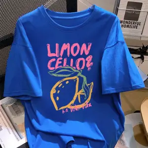 Urban Pop Graphic Kadın Tişört KoleksiyonuKod 5253