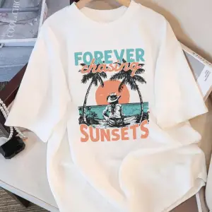 Urban Pop Graphic Kadın Tişört KoleksiyonuKod 5258