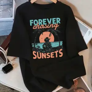 Urban Pop Graphic Kadın Tişört KoleksiyonuKod 5258