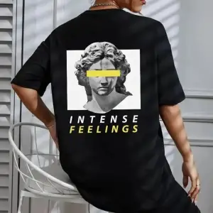 Urban Pop Graphic Kadın Tişört KoleksiyonuKod 5270