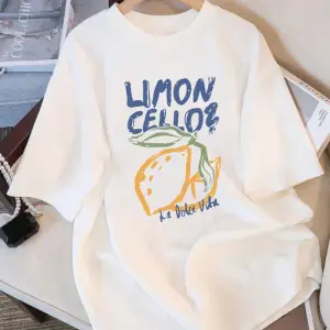 Urban Pop Graphic Kadın Tişört KoleksiyonuKod 5288