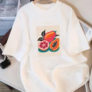 Urban Pop Graphic Kadın Tişört KoleksiyonuKod 5295