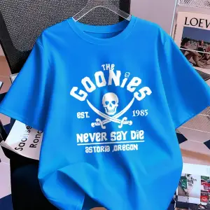 Urban Pop Graphic Kadın Tişört KoleksiyonuKod 5298