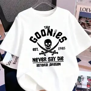 Urban Pop Graphic Kadın Tişört KoleksiyonuKod 5298