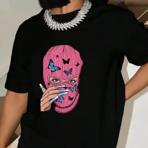 Urban Pop Graphic Kadın Tişört KoleksiyonuKod 5299