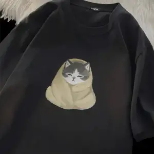 Urban Pop Graphic Kadın Tişört KoleksiyonuKod 5304