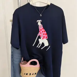 Urban Pop Graphic Kadın Tişört KoleksiyonuKod 5305