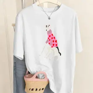 Urban Pop Graphic Kadın Tişört KoleksiyonuKod 5305