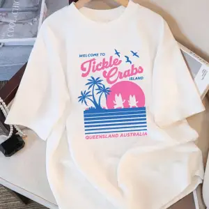 Urban Pop Graphic Kadın Tişört KoleksiyonuKod 5311