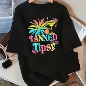 Urban Pop Graphic Kadın Tişört KoleksiyonuKod 5313