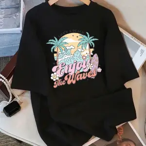 Urban Pop Graphic Kadın Tişört KoleksiyonuKod 5316