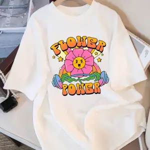 Urban Pop Graphic Kadın Tişört KoleksiyonuKod 5318