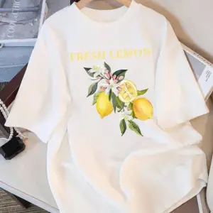 Urban Pop Graphic Kadın Tişört KoleksiyonuKod 5325