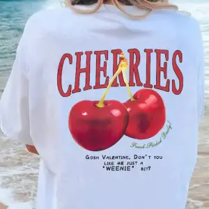 Urban Pop Graphic Kadın Tişört KoleksiyonuKod 5329