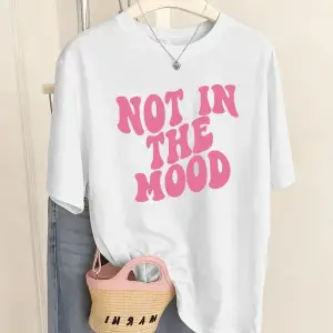 Urban Pop Graphic Kadın Tişört KoleksiyonuKod 5332