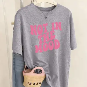 Urban Pop Graphic Kadın Tişört KoleksiyonuKod 5332