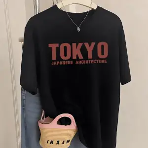 Urban Pop Graphic Kadın Tişört KoleksiyonuKod 5342