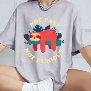 Urban Pop Graphic Kadın Tişört KoleksiyonuKod 5355