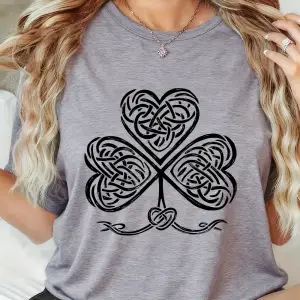 Urban Pop Graphic Kadın Tişört KoleksiyonuKod 5358