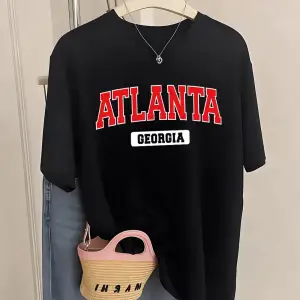 Urban Pop Graphic Kadın Tişört KoleksiyonuKod 5362